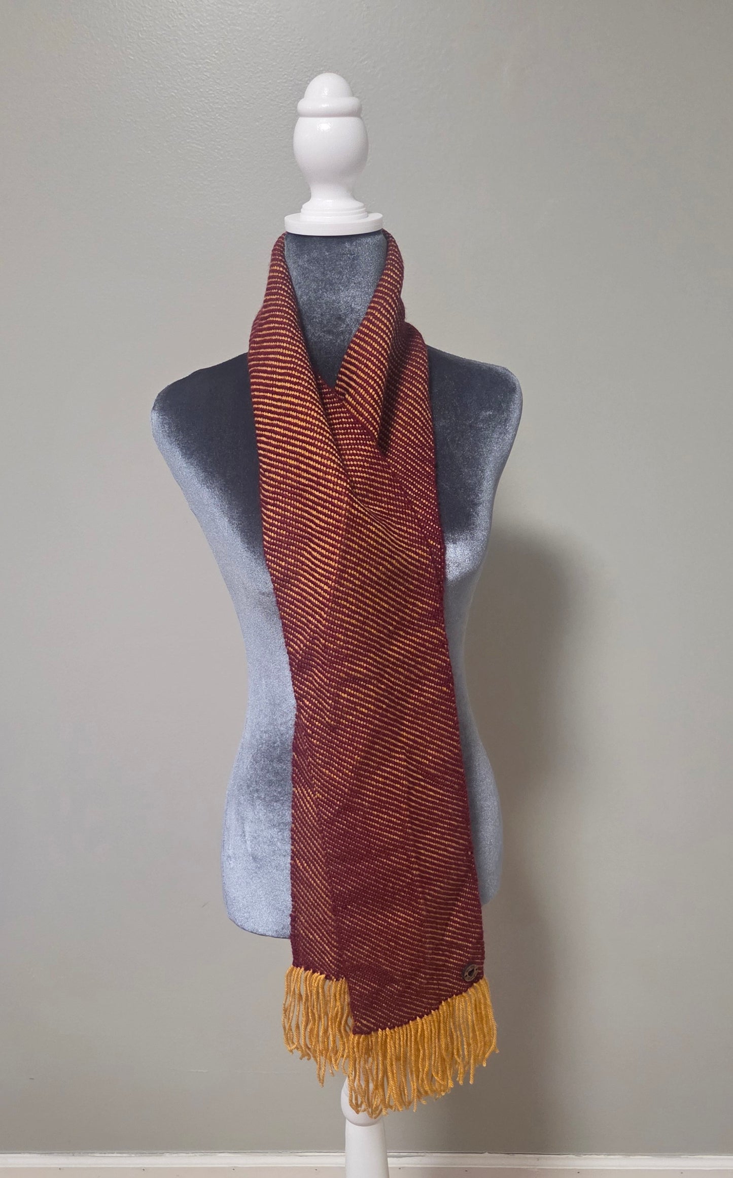 Twill scarf